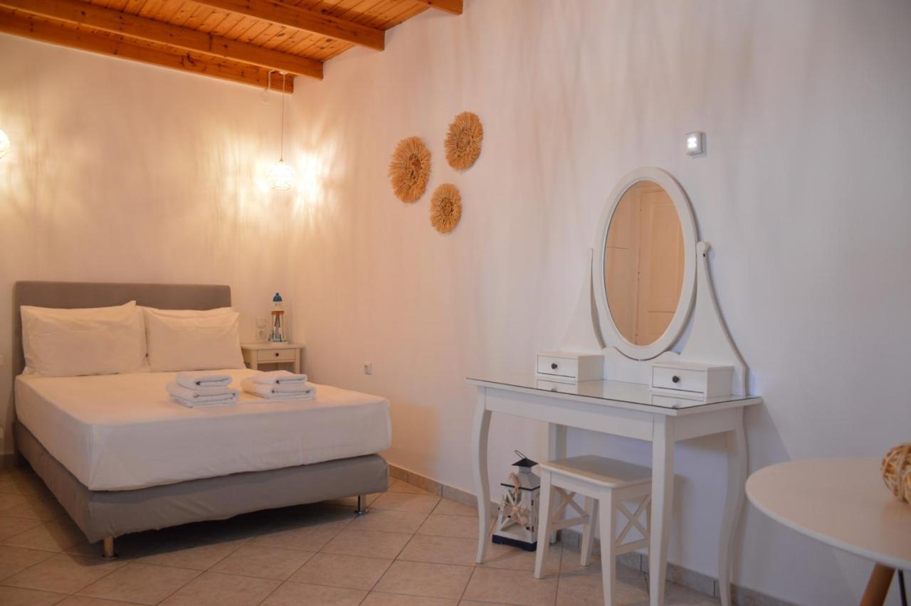 Cute Studio In Milos Tripití Eksteriør bilde