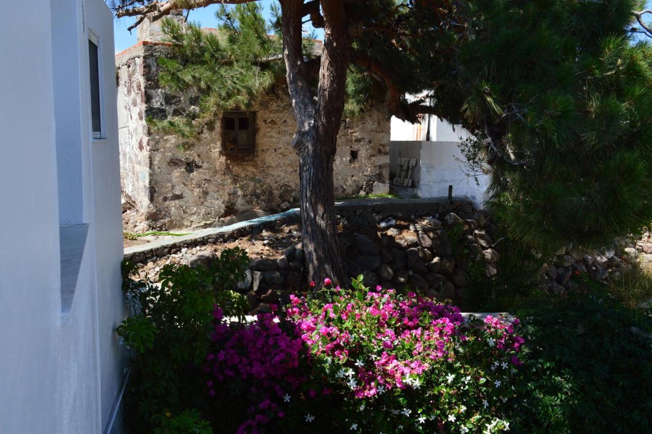 Cute Studio In Milos Tripití Eksteriør bilde